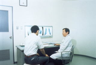 医師による説明画像